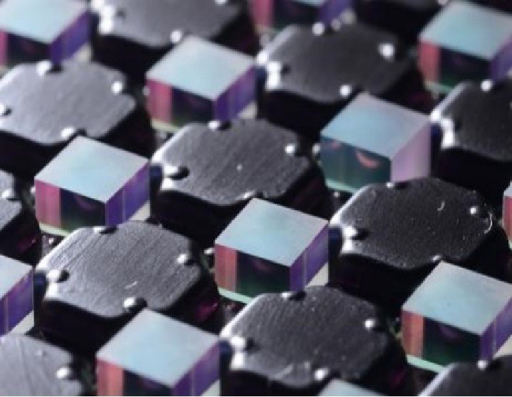 Beam-splitting cemented prism array